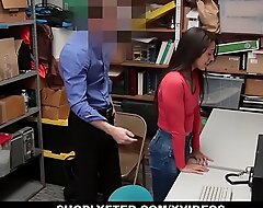 Shoplyfter - Hot Legal age teenager Caught With an increment of Fucked For Stealing On Black Friday